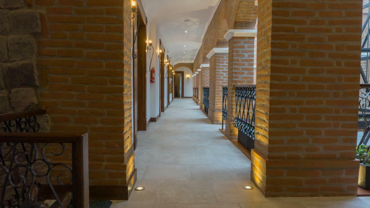 Hotel Otavalo Dış mekan fotoğraf